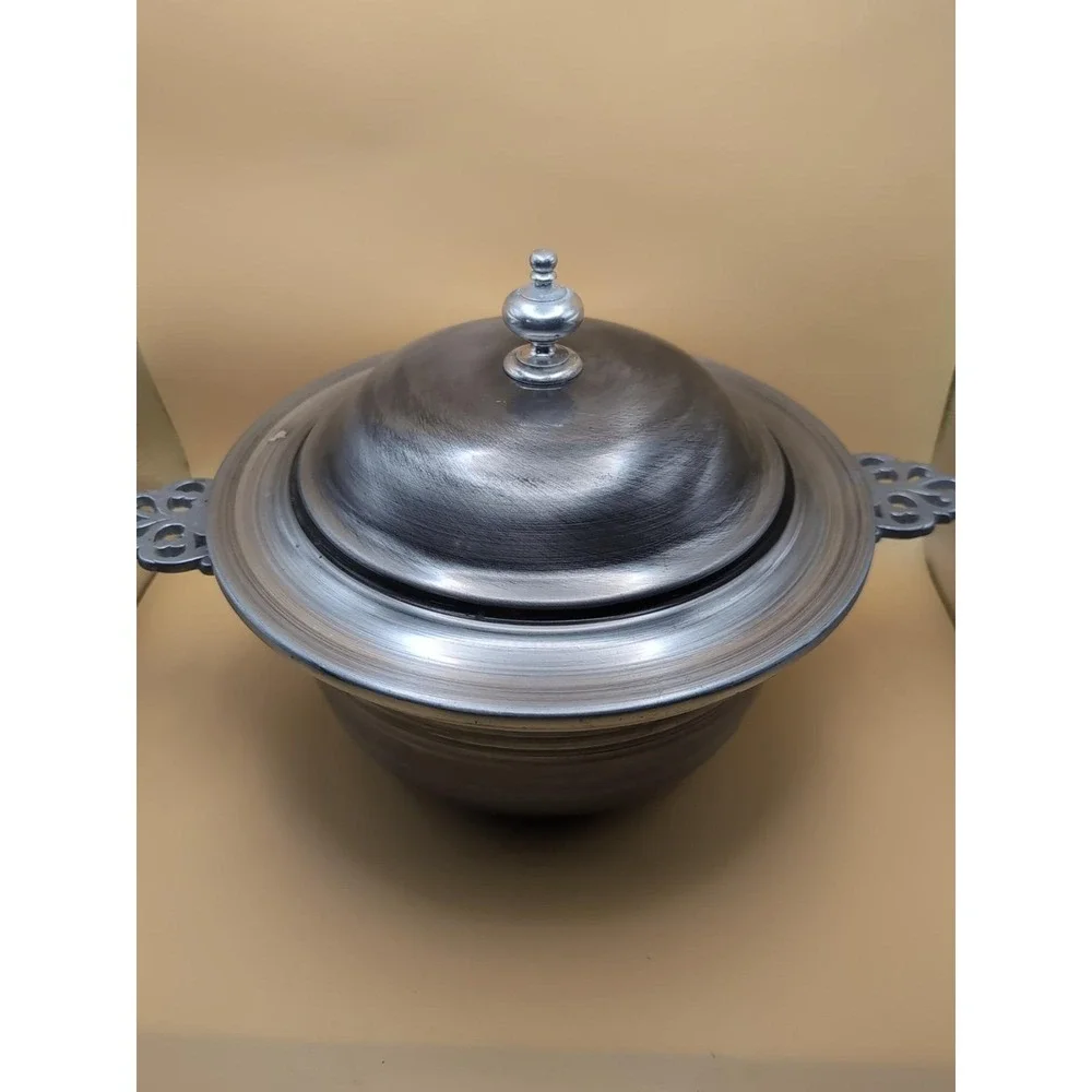 Vintage  Lazar 2 piece Bun Warmer Aluminum Serving Double‎ handle